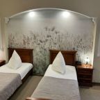 Полулюкс (Джуниор сюит), Мини-отель Глория