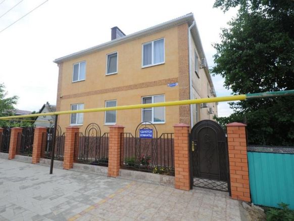 Гостевой дом На улице Дружбы, Кучугуры