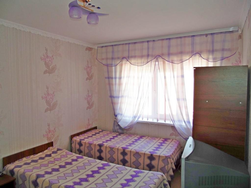 Полулюкс (2-местный, Twin) гостиницы Ямал, Черноморское, Крым