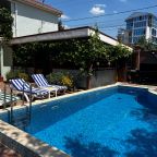 Бассейн, Отель Феникс