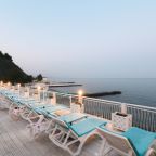 Собственный галечный пляж, Отель Porto Mare