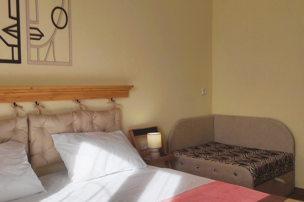 Двухместный (Стандарт с кондиционером и французским окном), Гостевой дом АтлантикА