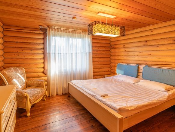 Фотография номера гостиницы Загородный клуб Александръ