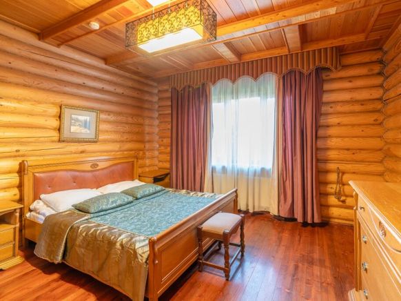 Фотография номера гостиницы Загородный клуб Александръ