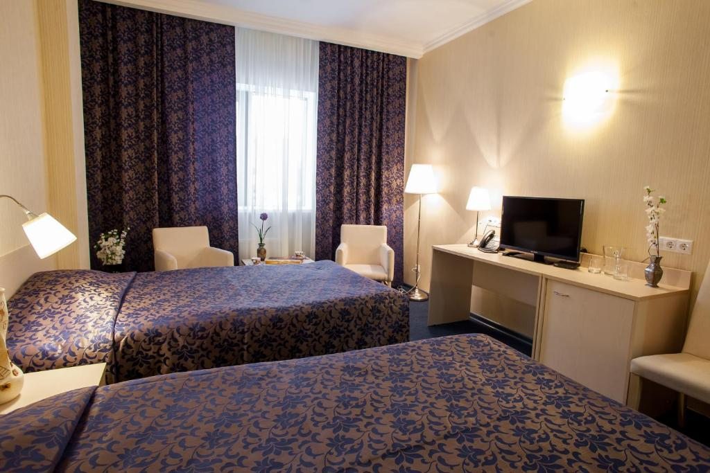 Двухместный (Стандартный двухместный номер с 2 отдельными кроватями) гостиницы Жигулевская долина, Тольятти