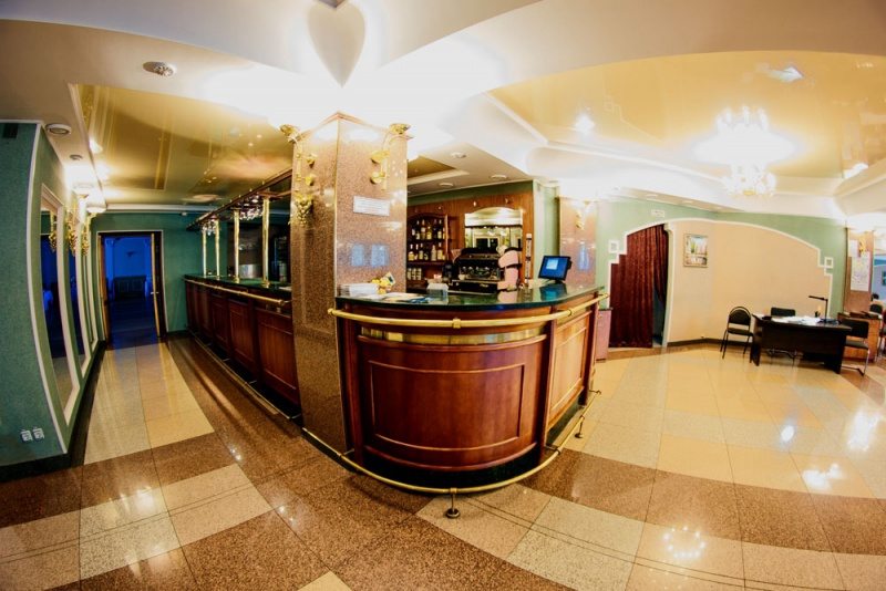 Ресторан гостиницы «АМАКС Конгресс-отель» 3*, Хабаровск. Гостиница АМАКС Конгресс-отель