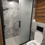 Дом (Глэмпинг студия (с отдельной спальней)), Парк-Отель Сямозерье