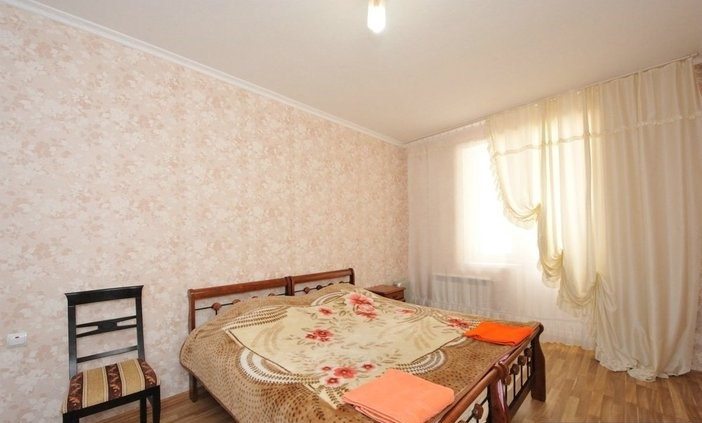 Люкс (2-комнатный, № 24) гостиницы Россия, Домбай