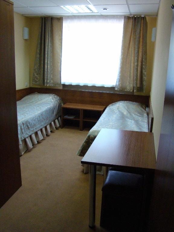 Двухместный (Стандартный двухместный номер с 2 отдельными кроватями) гостиницы Белорецк