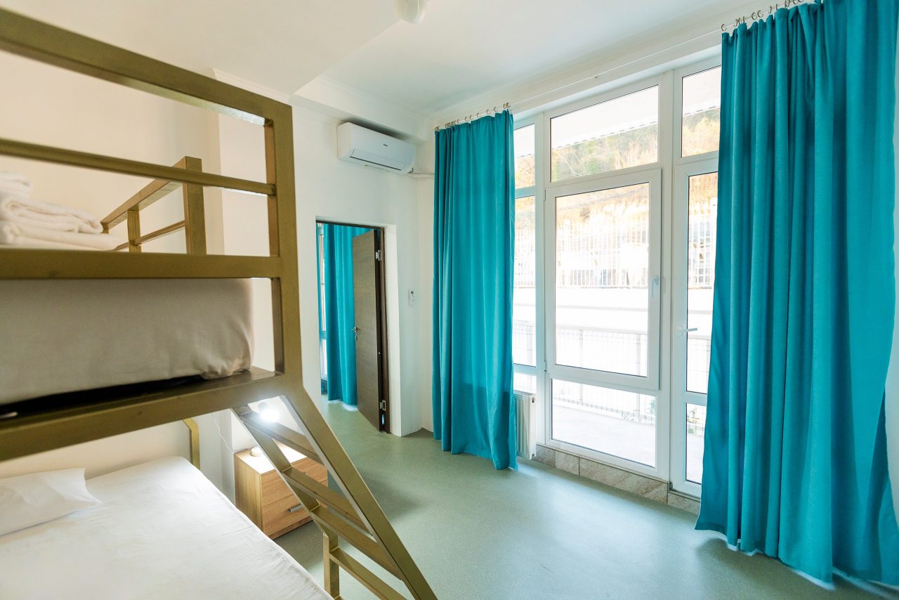 Четырехместный (Семейный двухкомнатный 4-х местный с балконом), Гостевой дом Лаванда