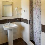 Душ, туалет, фен