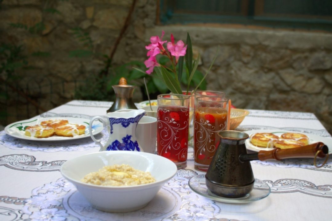 Континентальный завтрак, Гостевой дом Радмир