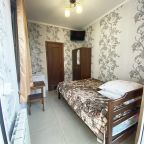 Номер с удобствами Номер доступен 24 часа в сутки. В номере