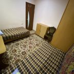 Номер стандарт Душ, туалет, умывальник на этаже. Номер