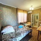 Номер с удобствами Номер доступен 24 часа в сутки. В номере