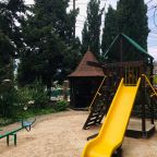 Детская площадка, Гостиница Альпийская Долина