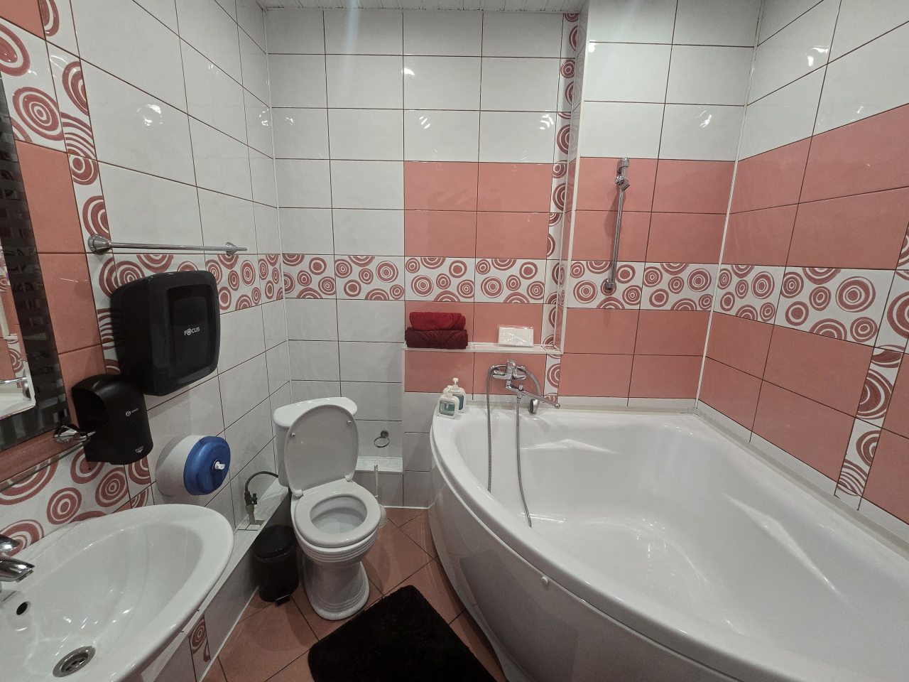 Вання, номер Люкс.