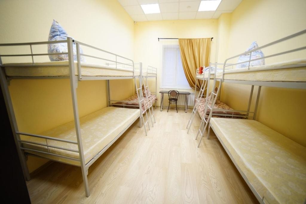 Номер (Кровать в общем 8-местном номере для мужчин и женщин) хостела Копейка, Екатеринбург
