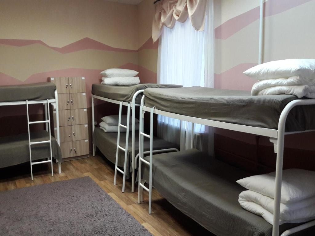 Десятиместный (Кровать в общем 10-ти местном номере) хостела БМ-Hostel, Великий Новгород