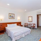 De Luxe (1-комнатный), Парк-Отель Березка