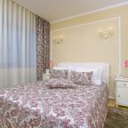Двуспальная кровать в гостинице Аврора, Челябинск