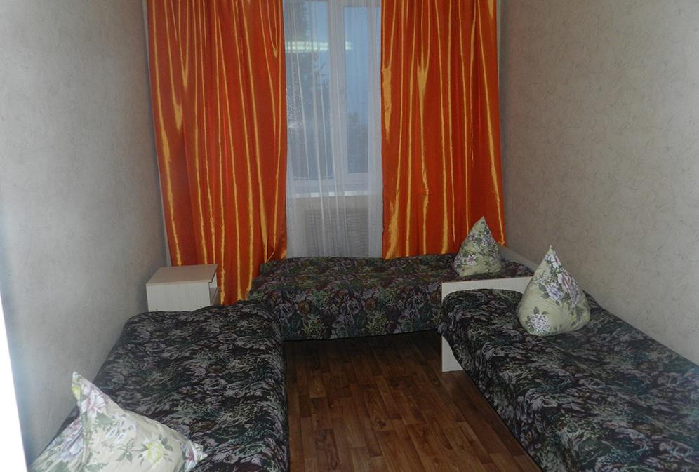 Трёхместный и более (Койко-место в 3-местом общем номере) отеля и хостела Сокурские дали, Саратов