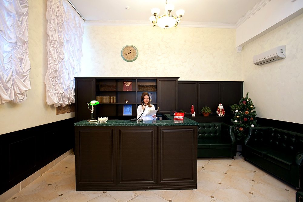 Стойка регистрации гостиницы «Катюша» 3*, Москва. Отель Катюша