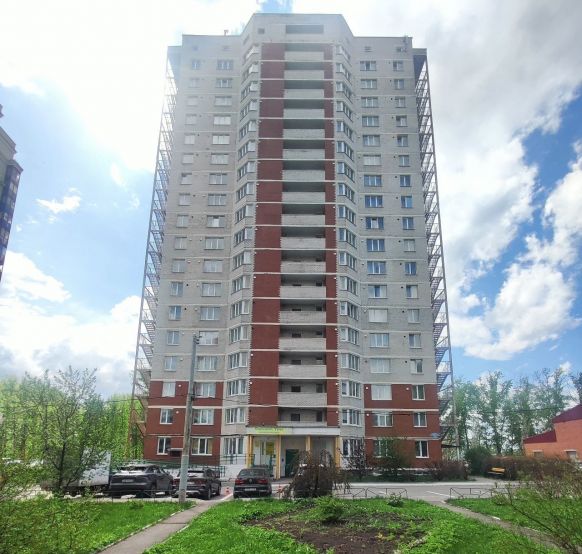 Гостиница Большой Урал на Стачек