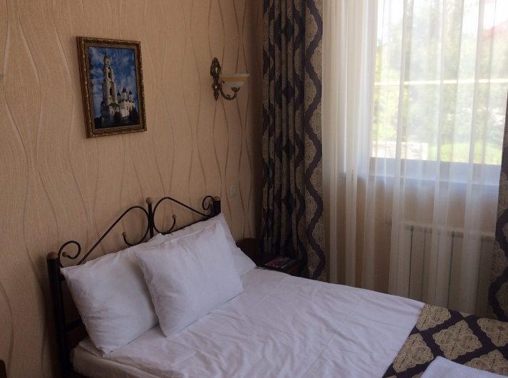 Двухместный (Стандарт) мини-отеля Казачий двор, Севастополь