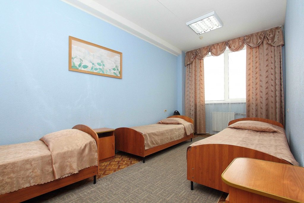 Четырехместный (Эконом, Двухкомнатный) гостиницы Мираж, Челябинск