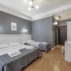 Трехместный (Трехместный Кофморт), Гостиница Плаза