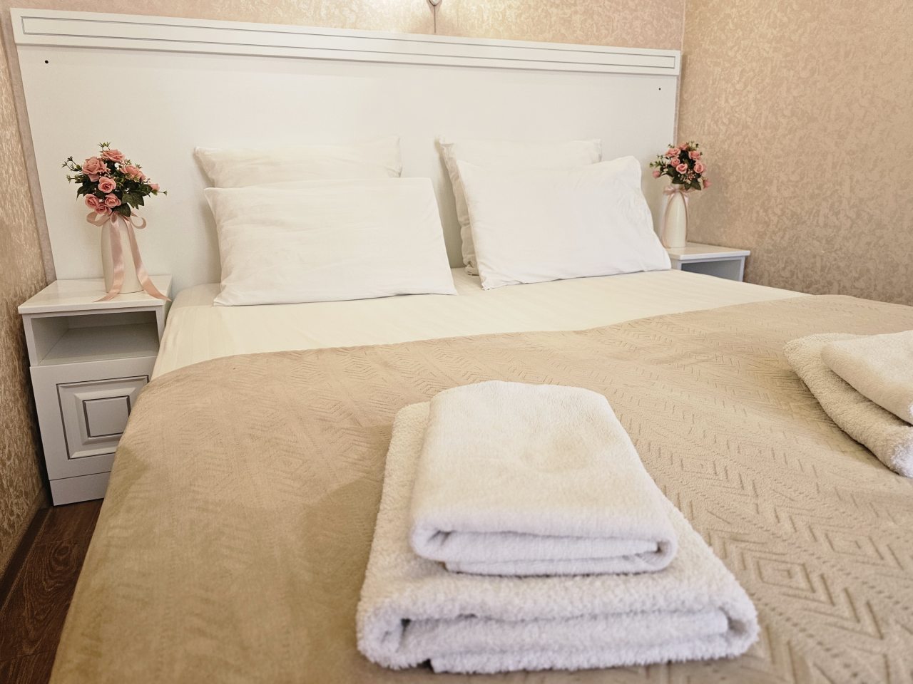 Люкс (ЛЮКС - 2-х комнатный, 2-х местный), Гостиница Плаза