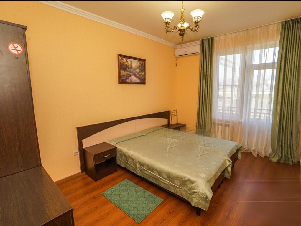 Двухместный (Стандартный двухместный номер с 1 кроватью или 2 отдельными кроватями) гостиницы Лимон, Адлер