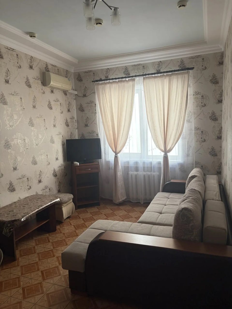 Четырехместный (Двухкомнатный семейный номер), Гостиница Натали