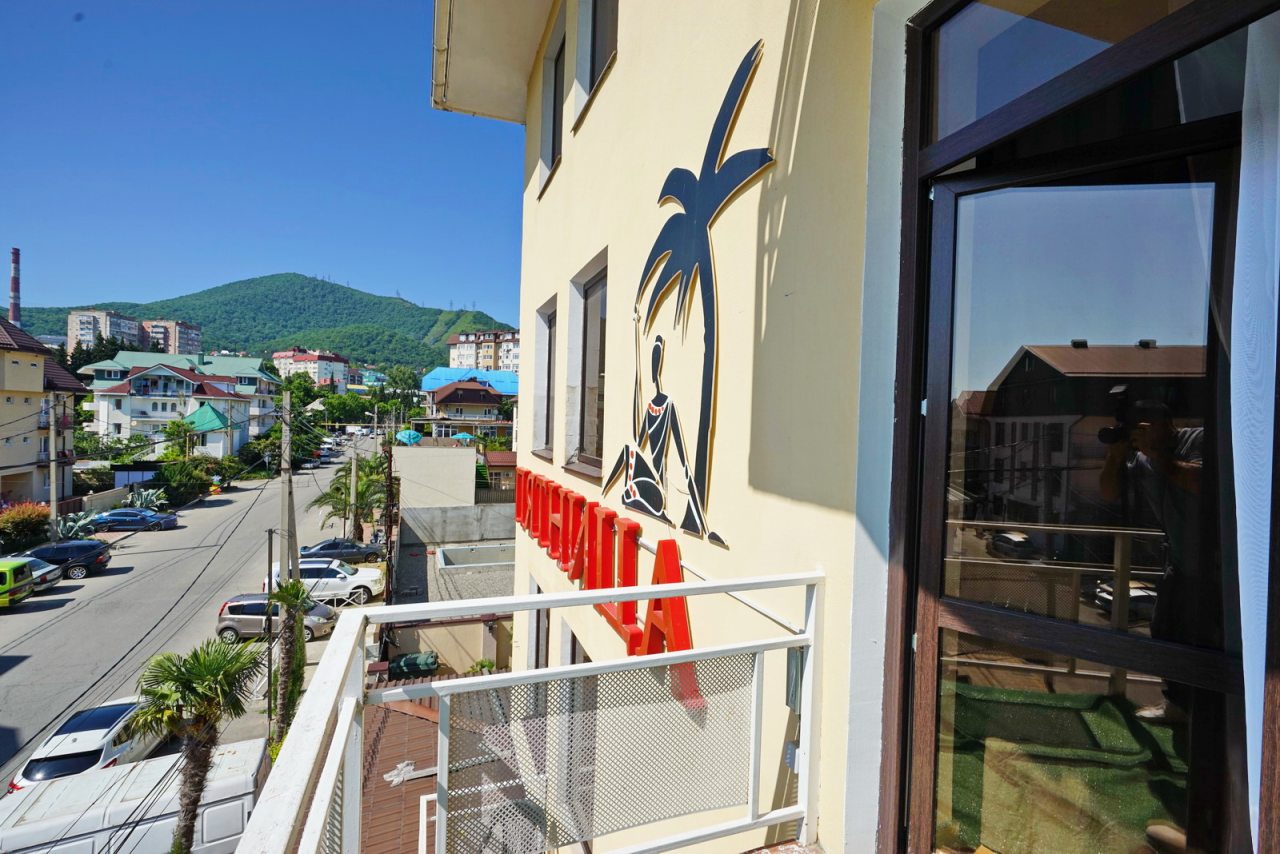 Четырехместный (Комфорт с балконом), Отель Пятница