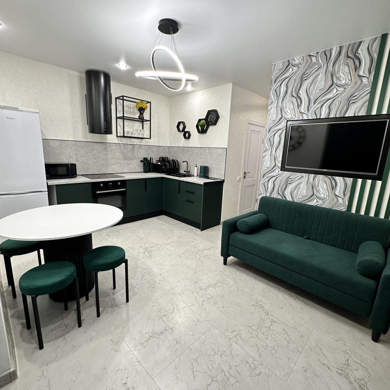 Апартаменты (С кухней №1), Отель Пятница