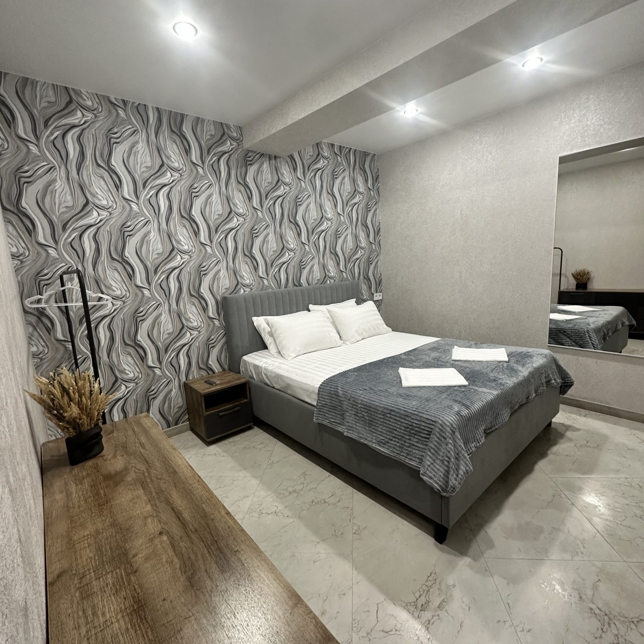 Апартаменты (С кухней №2), Отель Пятница