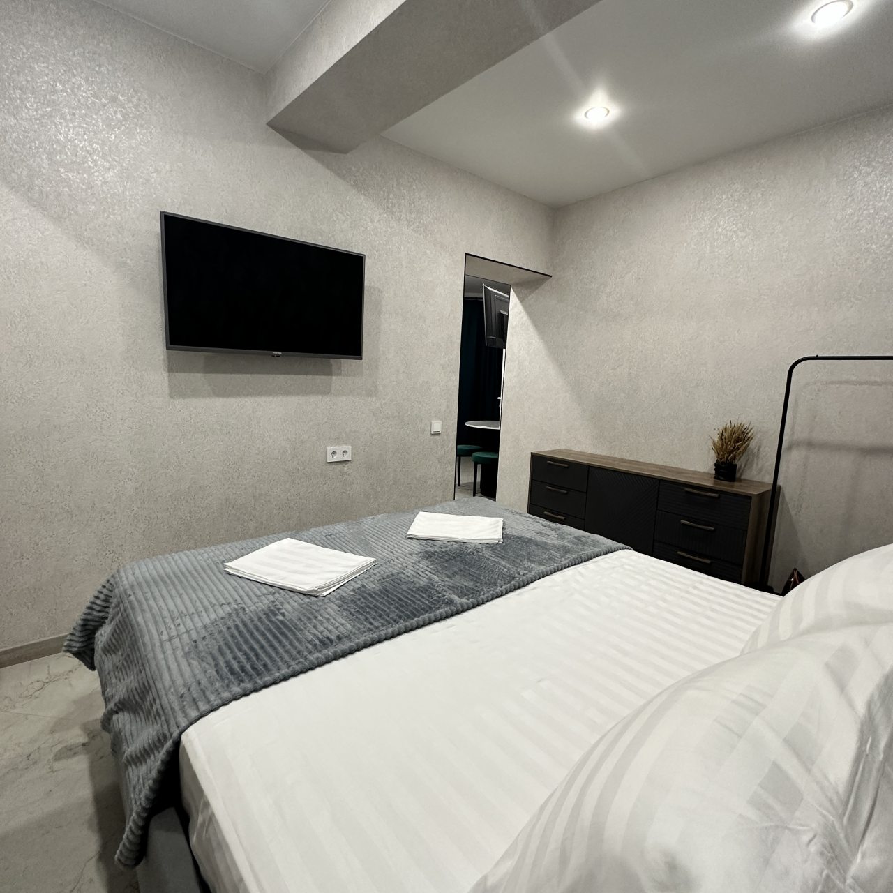 Апартаменты (С кухней №2), Отель Пятница