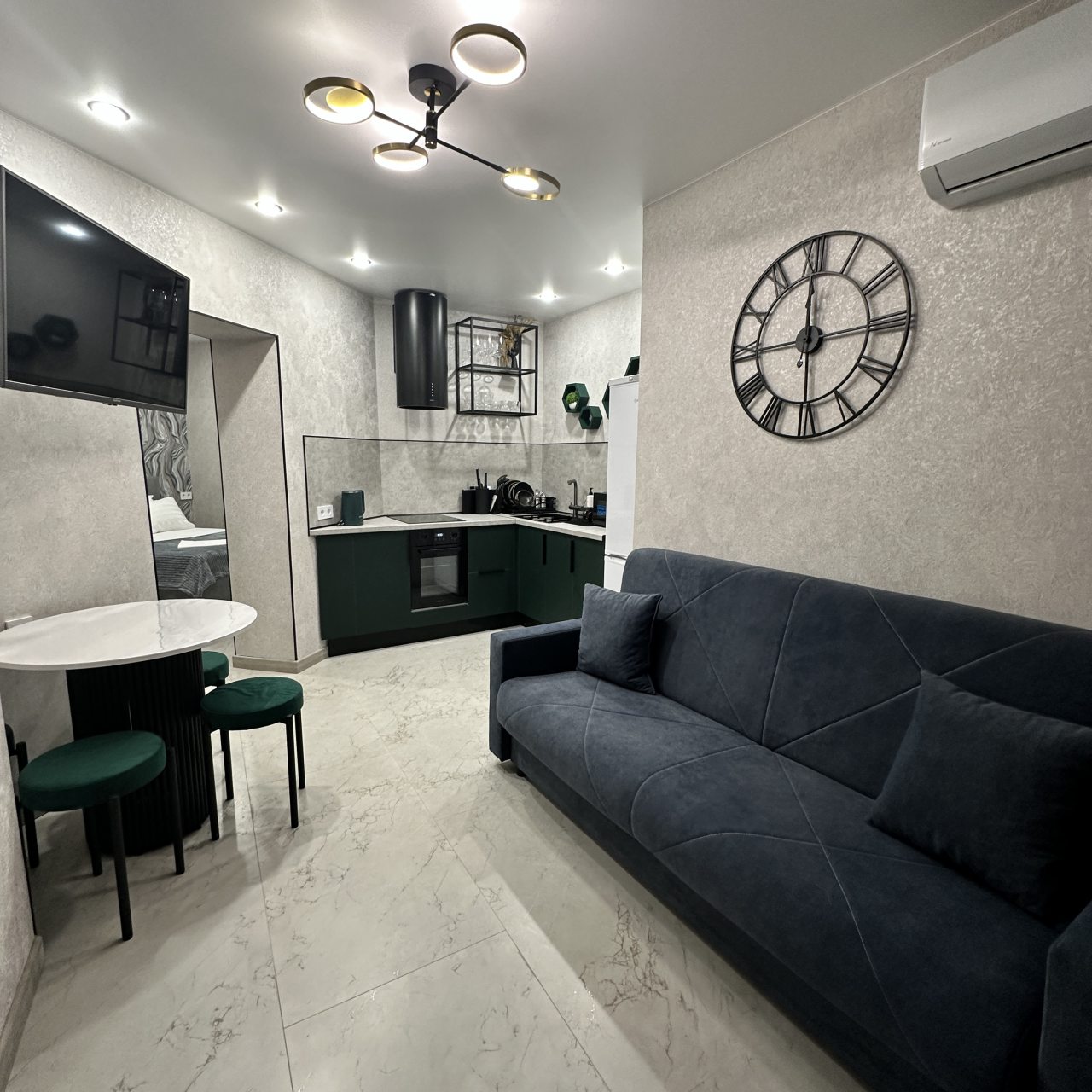 Апартаменты (С кухней №2), Отель Пятница