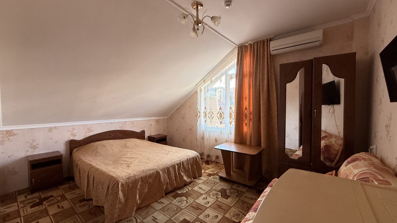 Четырехместный (Стандарт без балкона (5 этаж)), Отель Удача