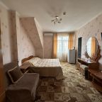 Четырехместный (Стандарт 3-4х местный (1 или 5 этаж с балконом)), Отель Удача
