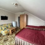 Семейный (Семейный стандарт без балкона (1 и 5 этаж)), Отель Удача