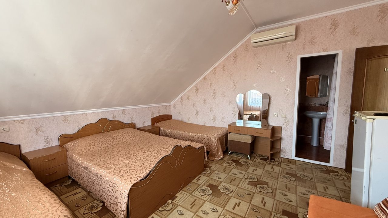 Семейный (Семейный стандарт без балкона (1 и 5 этаж)), Отель Удача