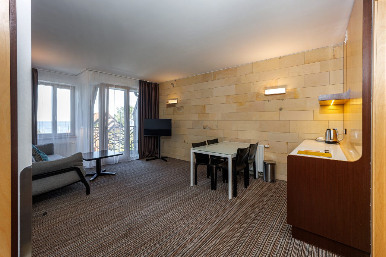 Люкс, Отель Зеленоградск