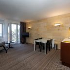 Люкс, Отель Зеленоградск