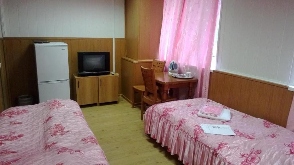 Двухместный (Двухместный номер эконом-класса с 2 отдельными кроватями) отеля Inn KPK, Переславль-Залесский
