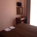 Двухместный (Двухместный номер с 2 отдельными кроватями и балконом.), Гостевой дом София на Совхозной