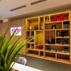 SMART Living Lobby, AZIMUT Сити Отель Уфа