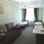 Семейный, Гостиница АртОтель