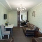 Семейный, Гостиница АртОтель